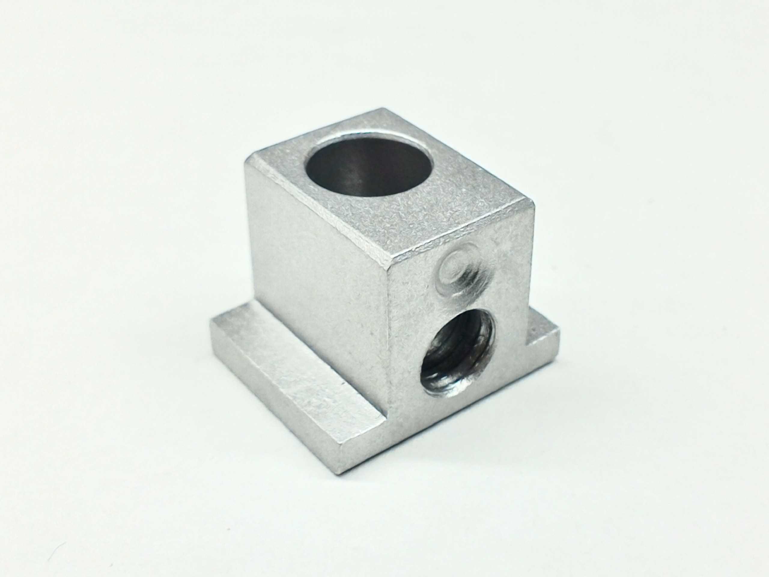 Zoom image
